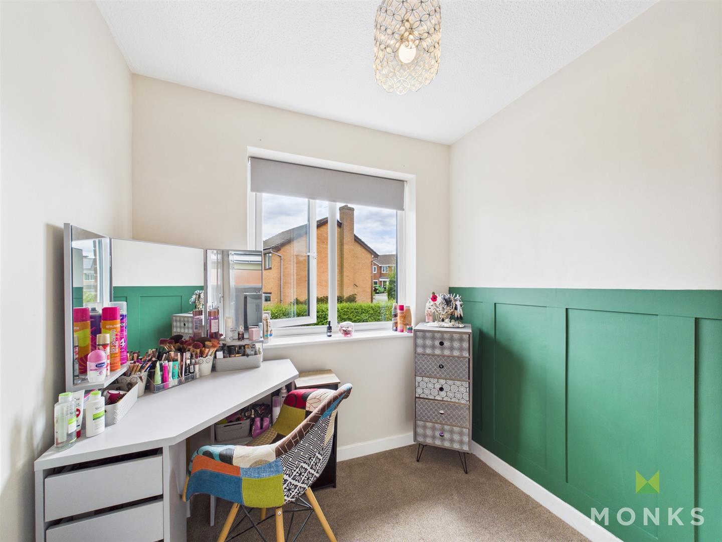 3 Buckingham Close, Oswestry, SY11 2XJ For Sale